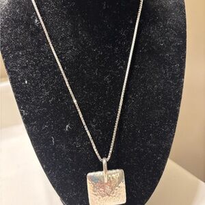 Silver Hammered Pendant Necklace